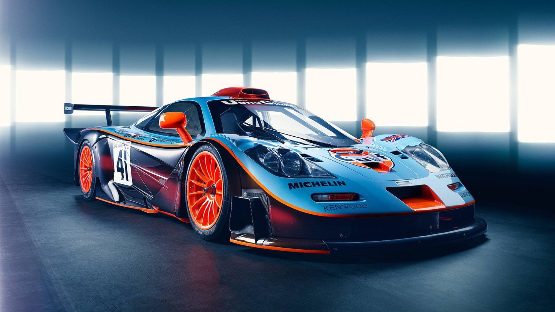 The McLaren F1 GTR dominated the FIA GT Championships until the CLK GTR arrived